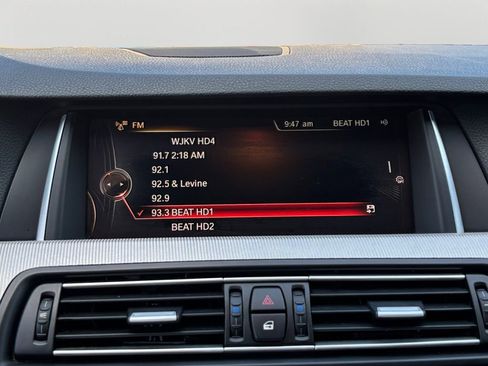 Used 2016 BMW M5 RWD image 18