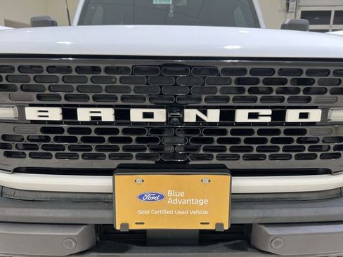 Certified 2022 Ford Bronco Wildtrak AWD/4WD image 27