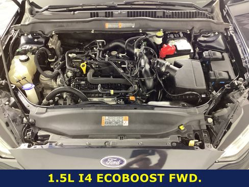 Used 2020 Ford Fusion SE image 11