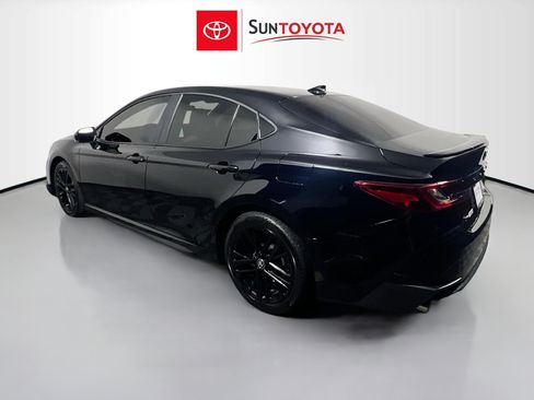 Used 2026 Toyota Camry SE FWD image 6