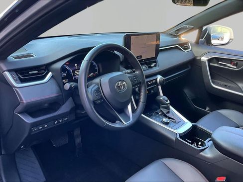 Certified 2023 Toyota RAV4 XSE w/ Weather Package AWD/4WD image 18