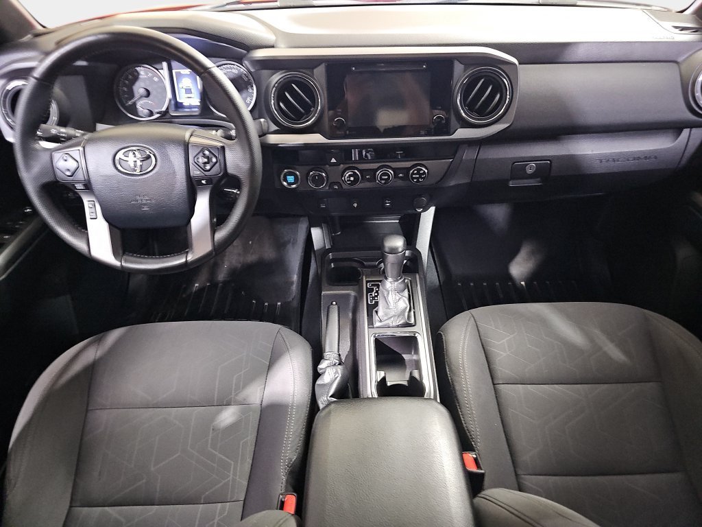 Used 2016 Toyota Tacoma TRD Off-Road w/ Towing Package AWD/4WD image 10
