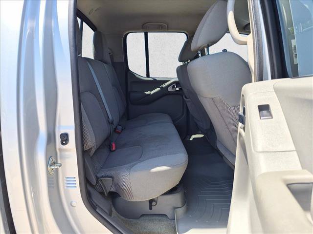 Used 2016 Nissan Frontier SV RWD image 20