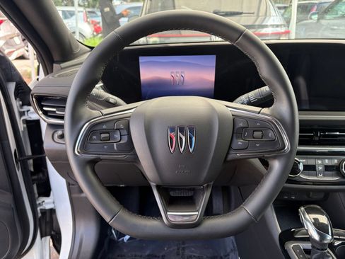 Used 2025 Buick Envista Sport Touring FWD image 27