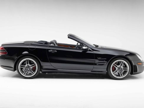 Used 2005 Mercedes-Benz SL 65 AMG image 15