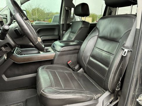 Used 2018 GMC Sierra 1500 Denali w/ Denali Ultimate Package image 4