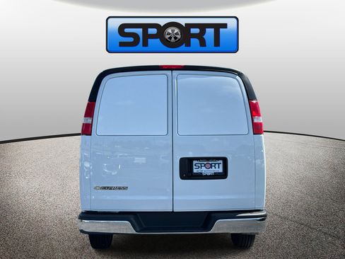 Used 2024 Chevrolet Express 2500 w/ Driver Convenience Package RWD image 23
