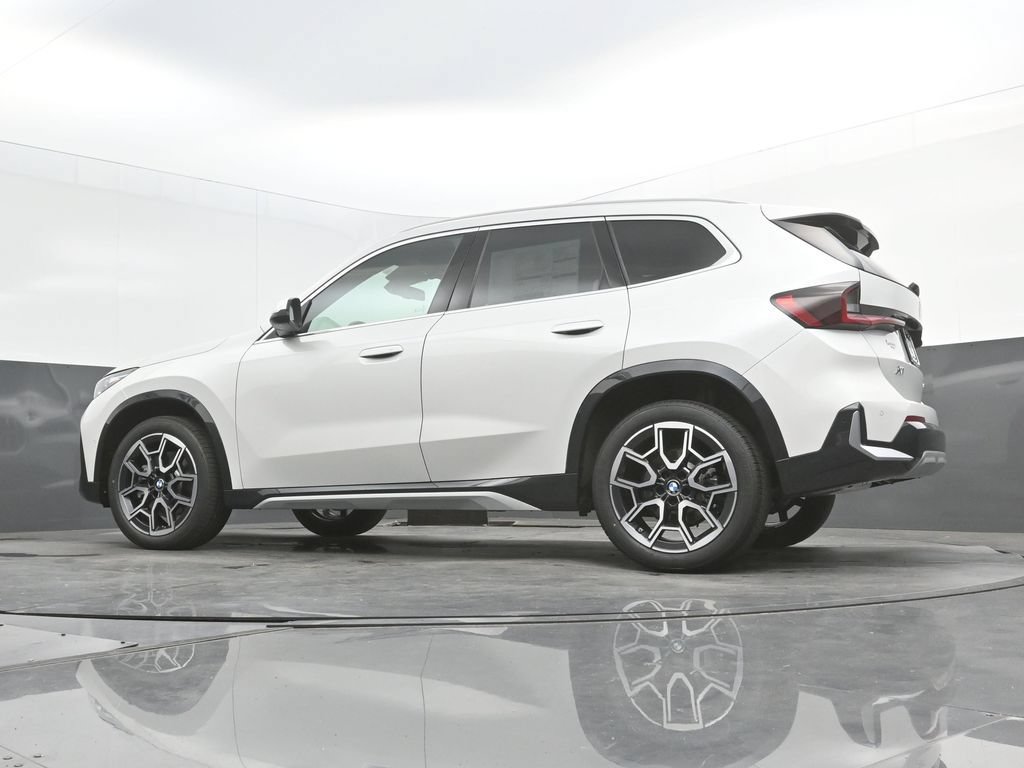 New 2027 BMW X1 xDrive28i AWD/4WD image 43