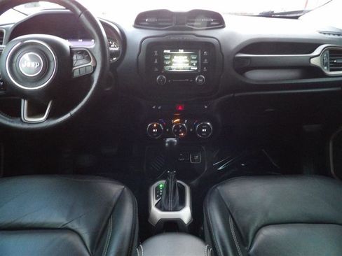 Used 2015 Jeep Renegade Limited image 16