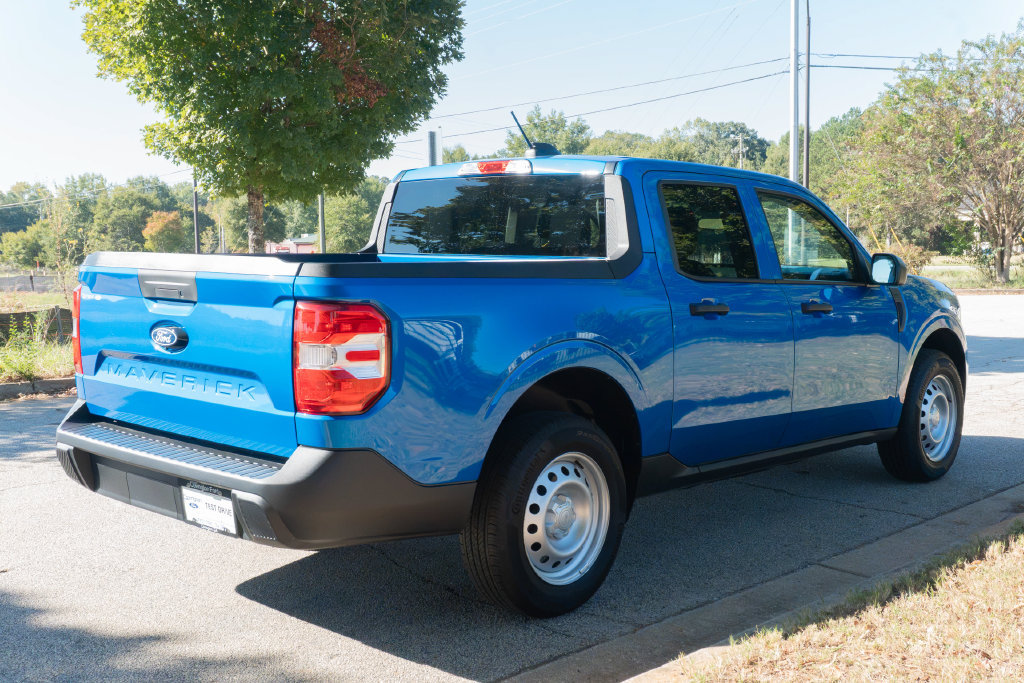 Used 2026 Ford Maverick XL FWD image 6