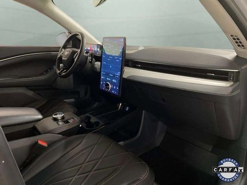Used 2023 Ford Mustang Mach-E Select image 22