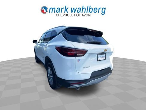 Certified 2025 Chevrolet Blazer LT w/ Convenience Package FWD image 6