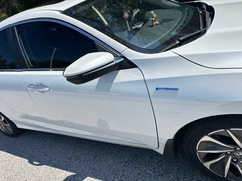 Used 2021 Honda Insight Touring image 23