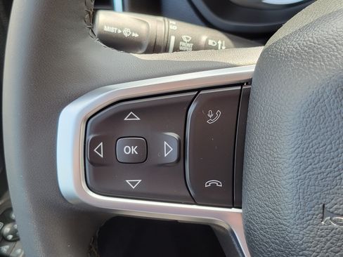 Used 2026 RAM 2500 Big Horn AWD/4WD image 11