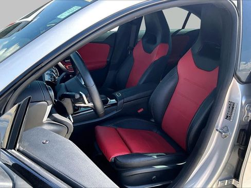 Used 2022 Mercedes-Benz CLA 250 image 8