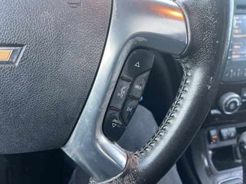 Used 2015 Chevrolet Traverse LT image 27