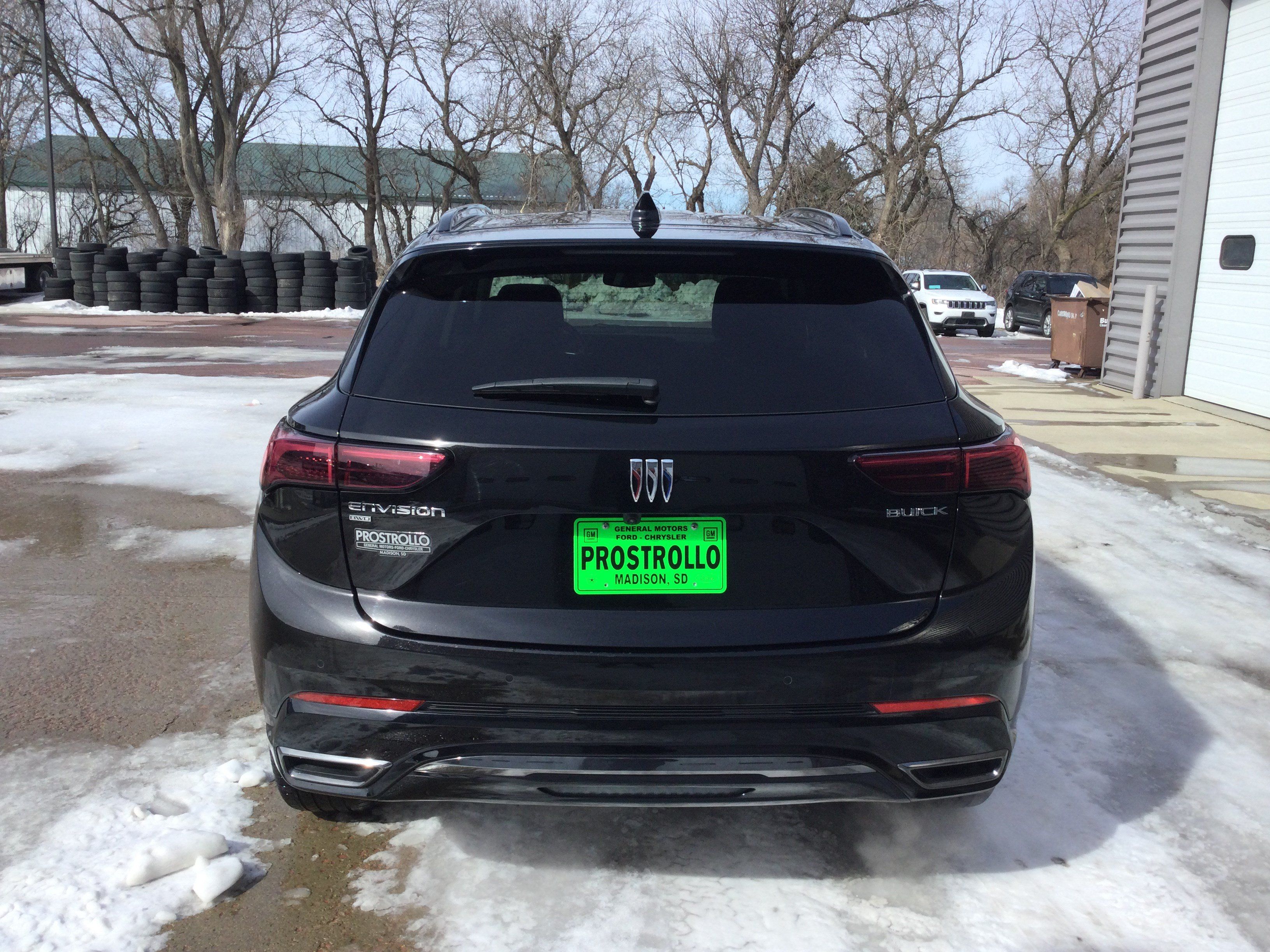Used 2025 Buick Envision Sport Touring AWD/4WD image 3