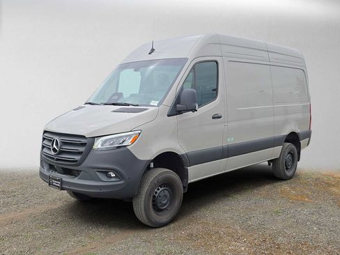 Used 2026 Mercedes-Benz Sprinter 2500 image 7