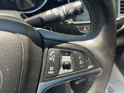 Used 2017 Buick Encore Essence FWD image 12