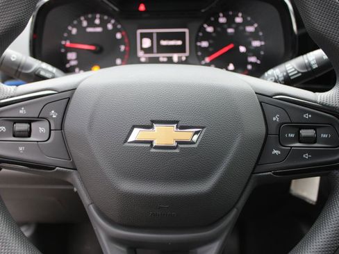 New 2026 Chevrolet Trax LS image 24