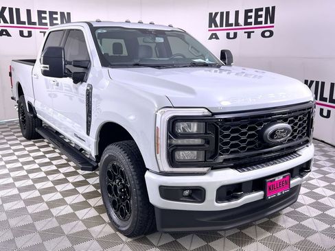 New 2026 Ford F250 XLT w/ XLT Premium Package image 9