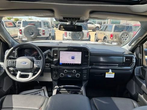 New 2026 Ford F250 Lariat w/ Black Appearance Package AWD/4WD image 26