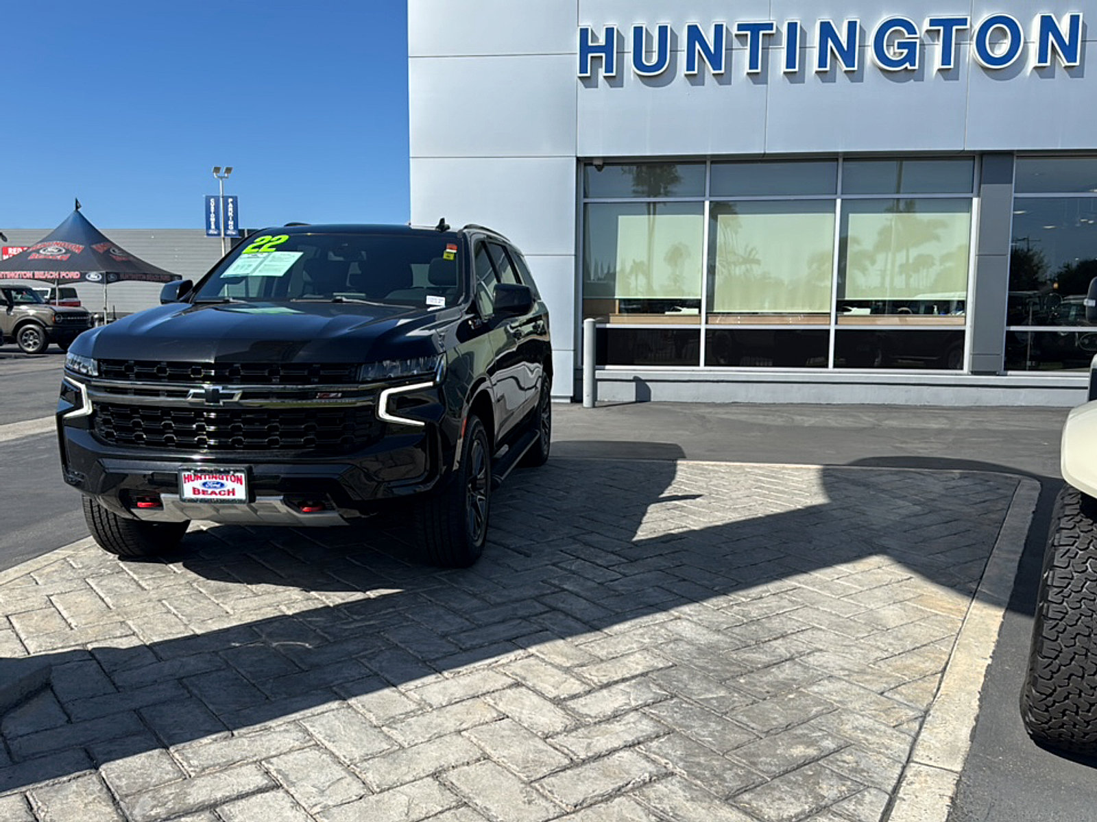 Used 2022 Chevrolet Tahoe Z71 AWD/4WD image 23