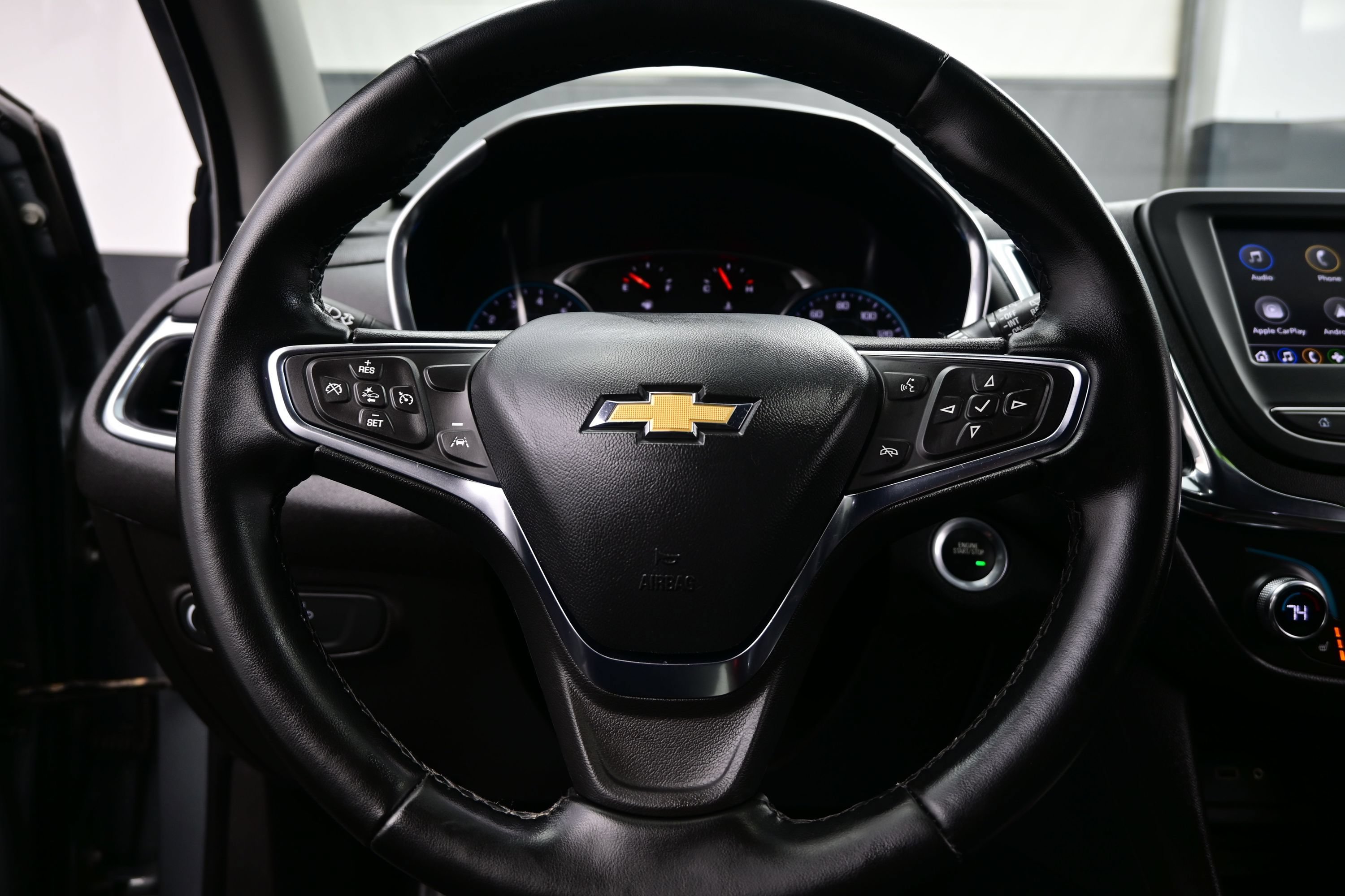 Used 2024 Chevrolet Equinox LT w/ LPO, Floor Liner Package FWD image 23