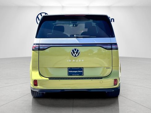 New 2025 Volkswagen ID. Buzz 1st Edition image 4