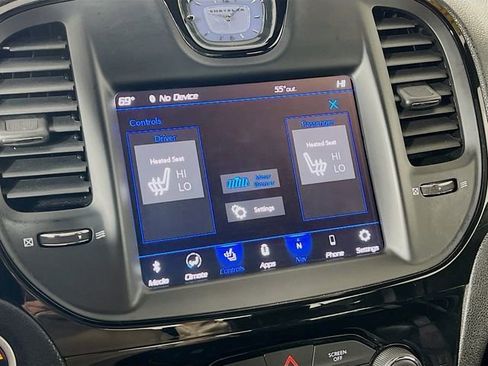 Used 2022 Chrysler 300 S image 22