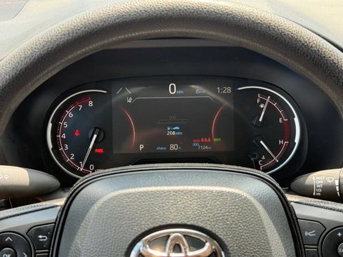 Certified 2025 Toyota RAV4 XLE AWD/4WD image 31
