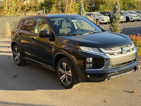 New 2025 Mitsubishi Outlander Sport ES image 7