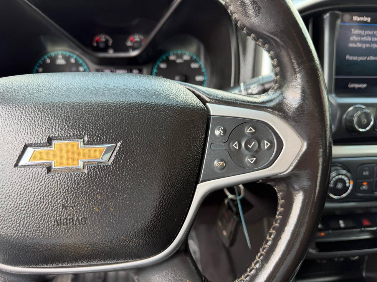 Used 2021 Chevrolet Colorado LT w/ Fleet Safety Package AWD/4WD image 18