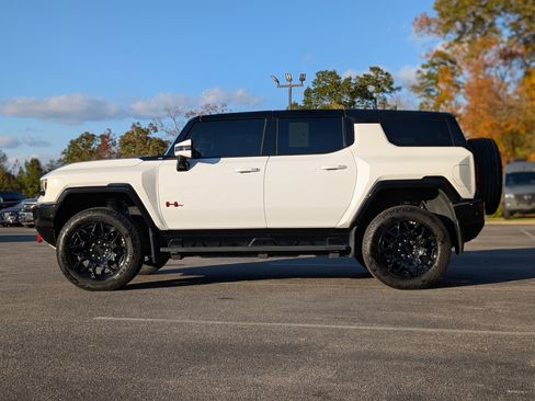 Used 2024 GMC Hummer EV 2X w/ LPO, Sport Package image 6