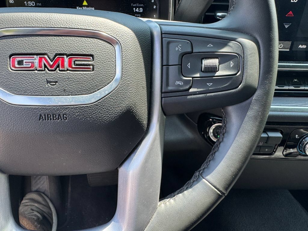 Used 2025 GMC Sierra 1500 SLT AWD/4WD image 23