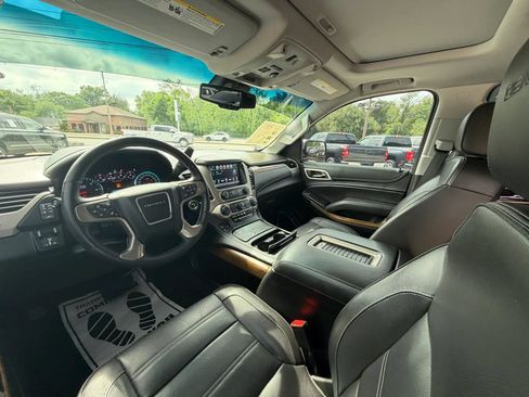 Used 2018 GMC Yukon Denali w/ Denali Ultimate Package RWD image 16