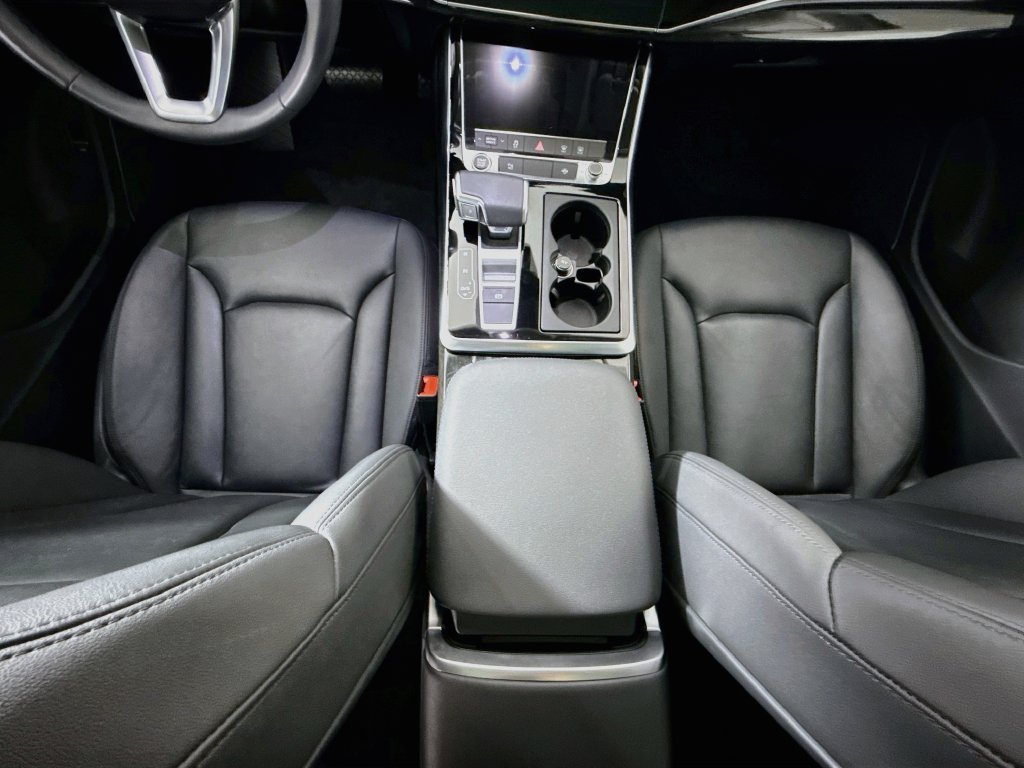 Certified 2023 Audi Q7 3.0T Premium AWD/4WD image 16