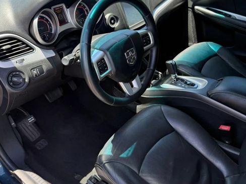 Used 2013 Dodge Journey Crew w/ Flexible Seating Group FWD image 8
