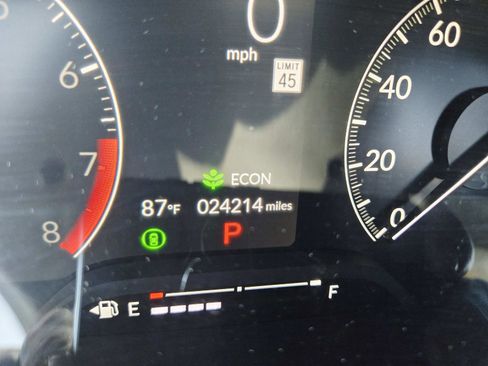 Used 2024 Honda Civic Sport image 24