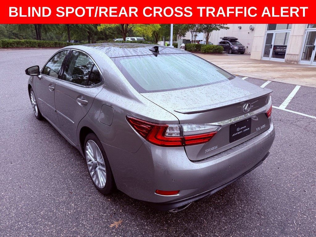 Used 2016 Lexus ES 350 w/ Luxury Package w/Wood Trim FWD image 5