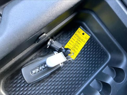 Used 2021 RAM 1500 Lone Star RWD image 15