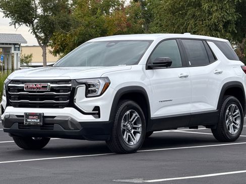 New 2026 GMC Terrain Elevation w/ Technology Package II image 9