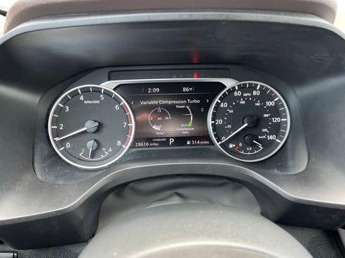 Used 2023 Nissan Rogue SL w/ SL Premium Package image 40