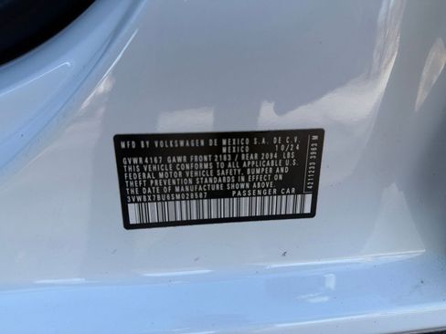 Used 2025 Volkswagen Jetta Sport image 25