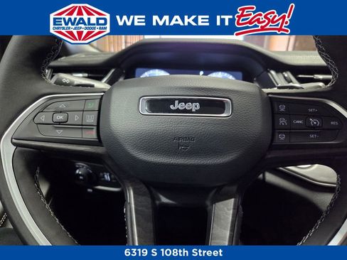 New 2025 Jeep Grand Cherokee L Limited w/ Luxury Tech Group II image 7