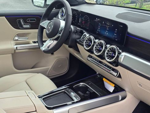 New 2026 Mercedes-Benz GLB 250 4MATIC image 26