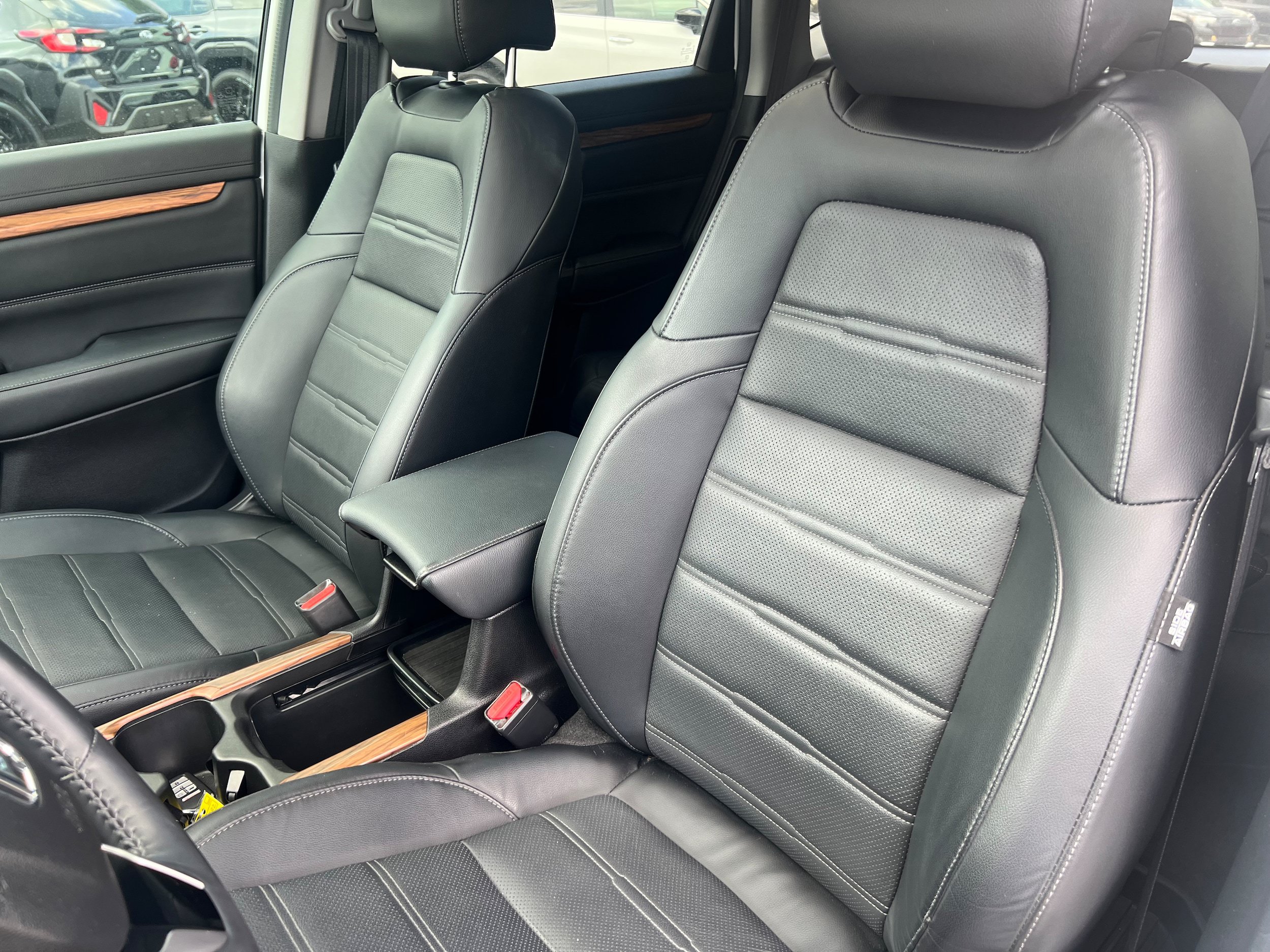 Used 2022 Honda CR-V Touring image 18