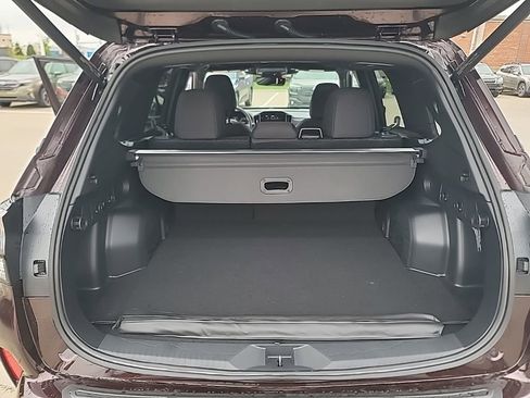 Used 2026 Subaru Forester Premium w/ Base/Premium Plus Package AWD/4WD image 23