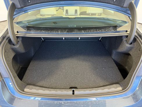 New 2026 BMW 330i 330i NA (330i NA Sedan) w/ Premium Package image 32