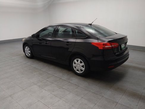 Used 2017 Ford Focus S image 3